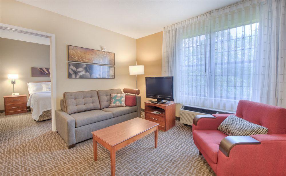 Towneplace Suites Charlotte University Research Park Zewnętrze zdjęcie