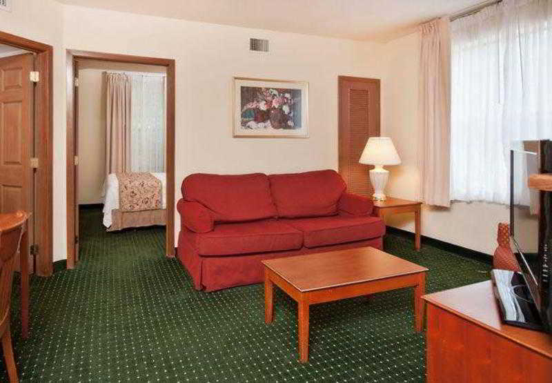 Towneplace Suites Charlotte University Research Park Zewnętrze zdjęcie