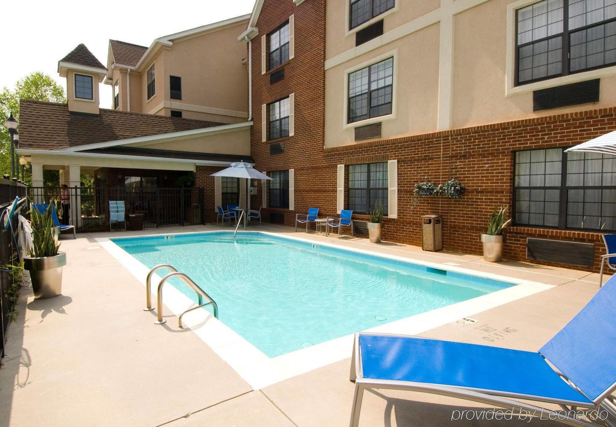 Towneplace Suites Charlotte University Research Park Zewnętrze zdjęcie