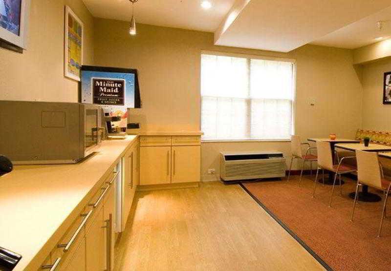 Towneplace Suites Charlotte University Research Park Zewnętrze zdjęcie