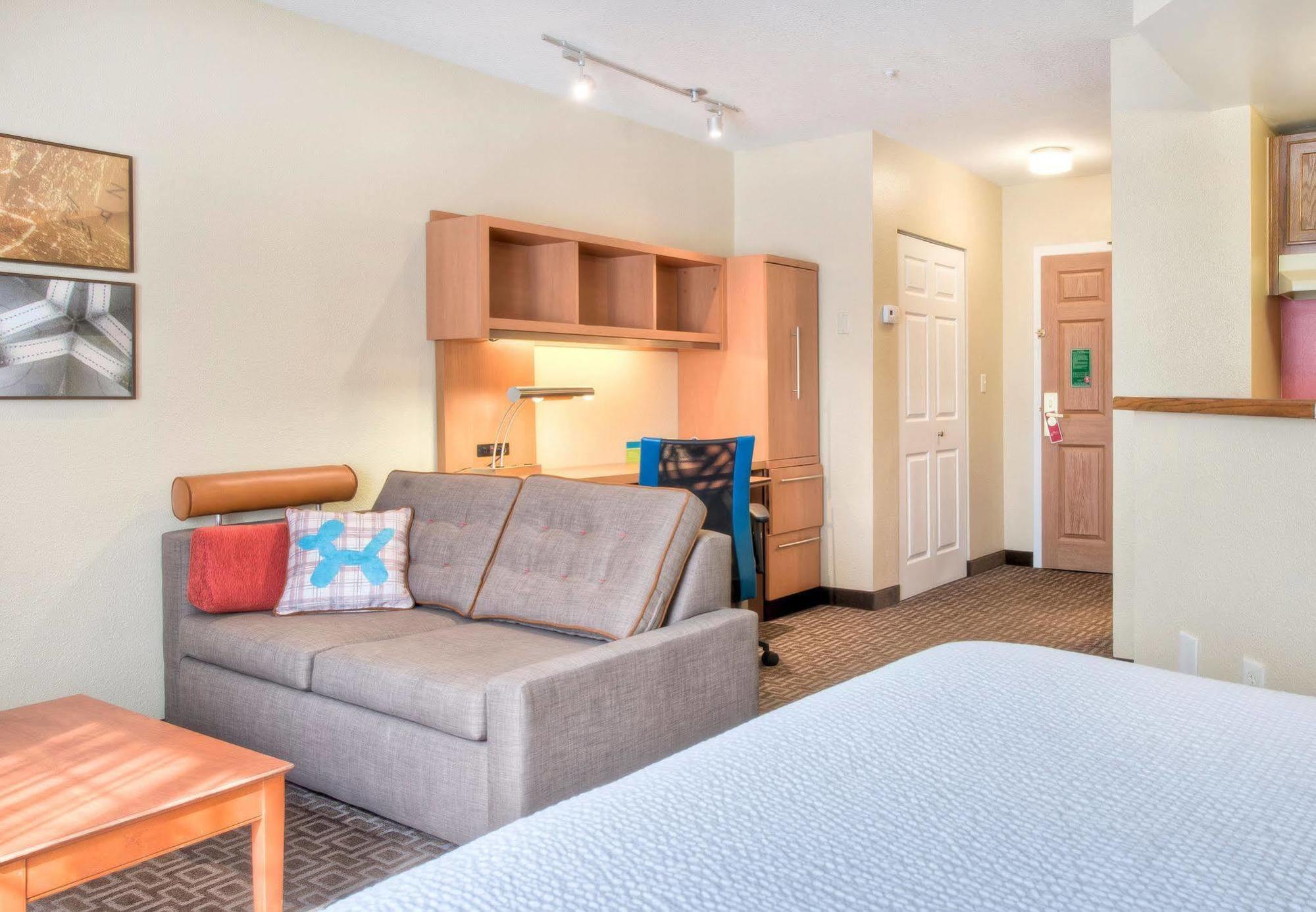 Towneplace Suites Charlotte University Research Park Zewnętrze zdjęcie