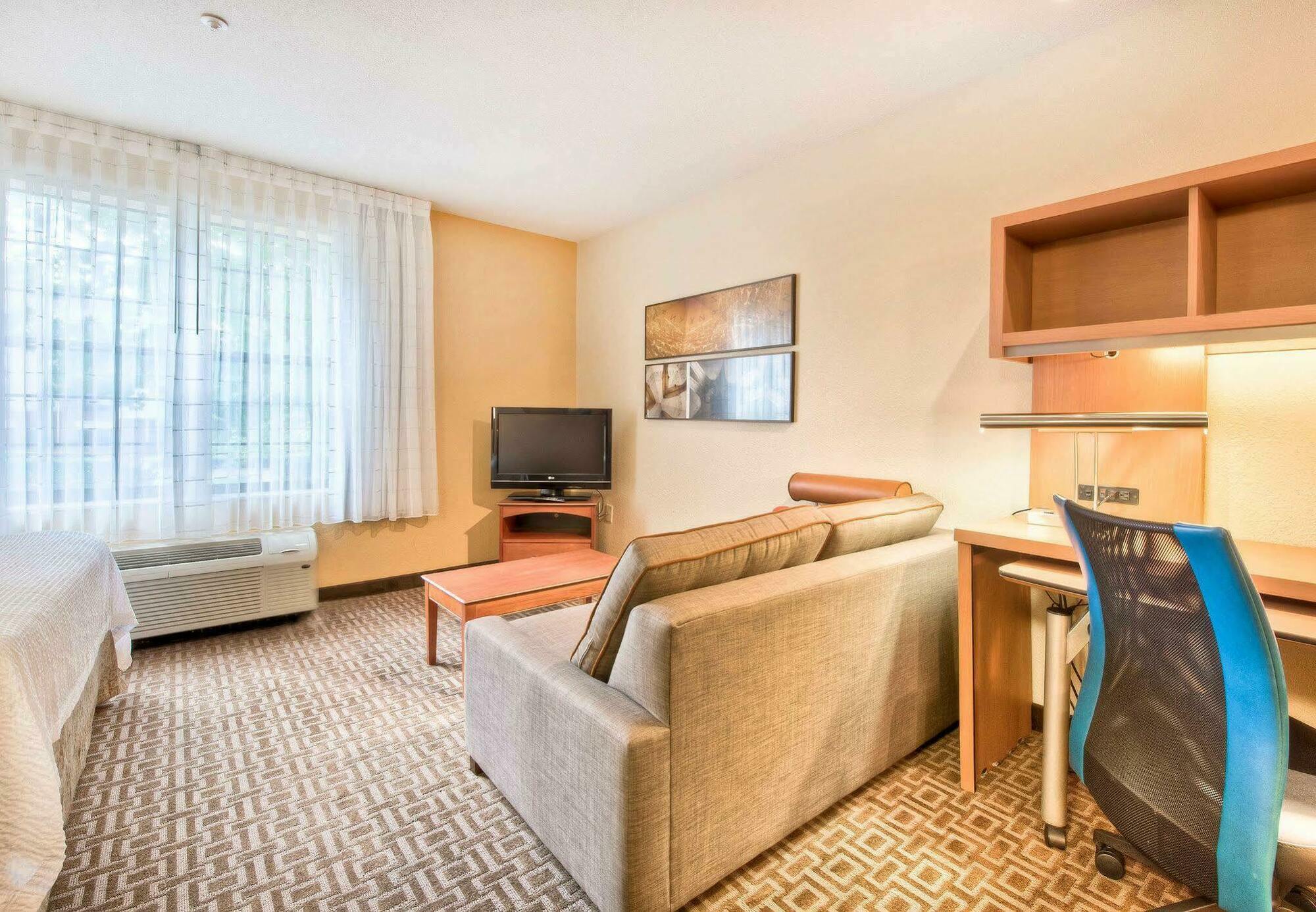 Towneplace Suites Charlotte University Research Park Zewnętrze zdjęcie